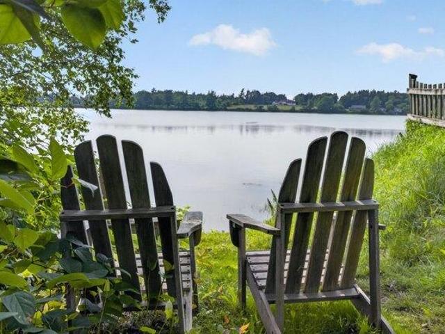 House for sale in Bailey Island, Maine
