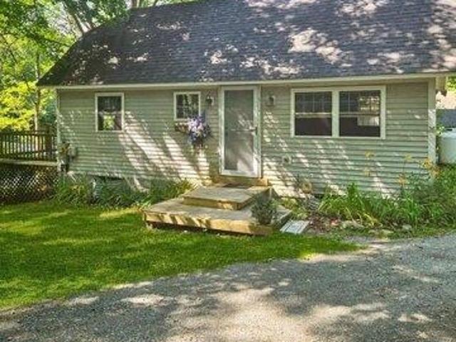 House for sale in Plantsville, Vermont