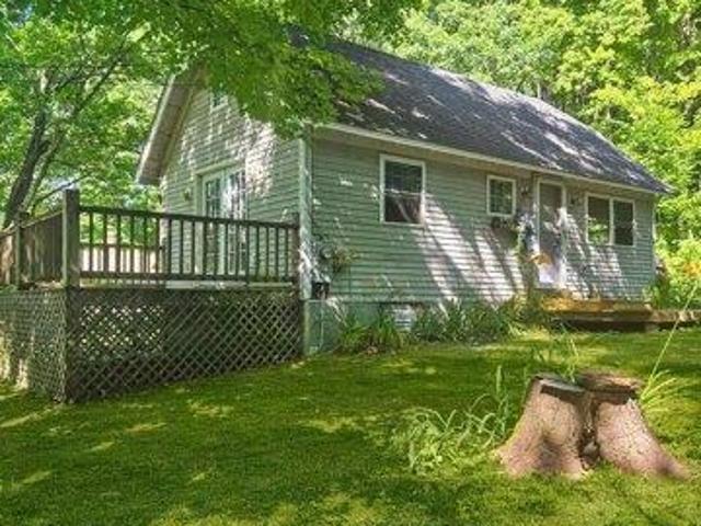 House for sale in Plantsville, Vermont