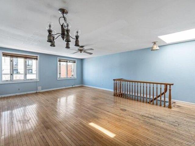 House for sale in Queens, Arverne