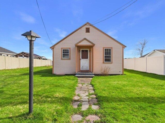 House for sale in Lakeville, Massachusetts