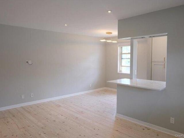 House for sale in Queens, Arverne