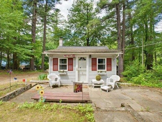 House for sale in Hampden, Massachusetts