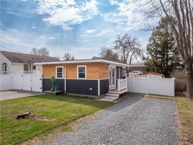 House for sale in Middletown, Rhode Island