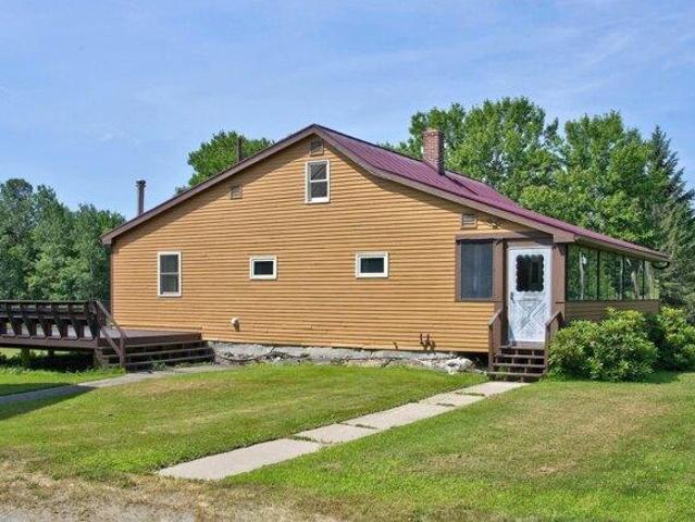 House for sale in Mount Vernon, Maine