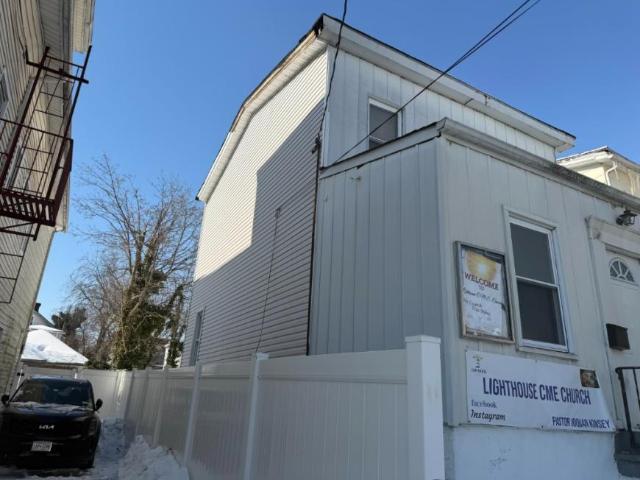House for sale in Mount Vernon, New York