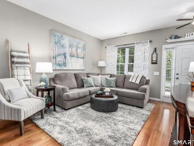 House for sale in New Fairfield, Connecticut