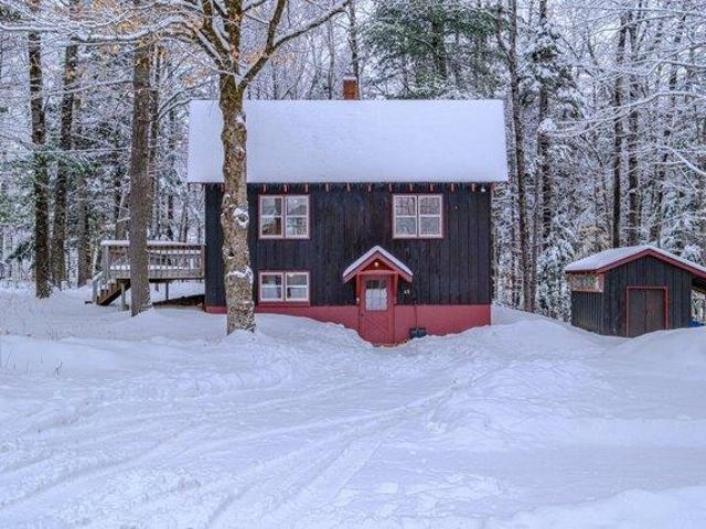 House for sale in Newry, Oxford County
