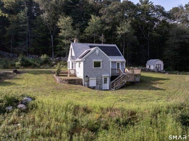 House for sale in North Stonington, Southeastern Connecticut Planning Region