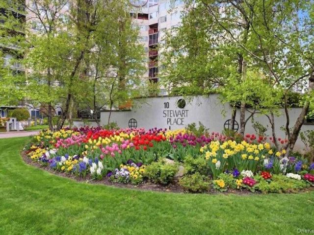 House for sale in White Plains, New York