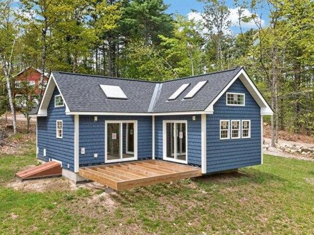 House for sale in Maine