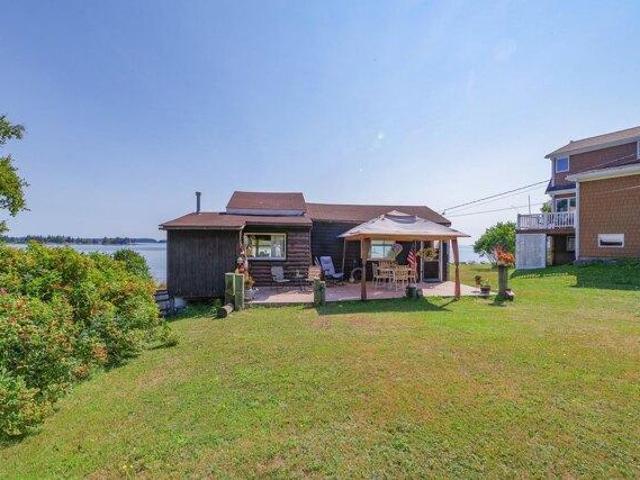 House for sale in Owls Head, Maine