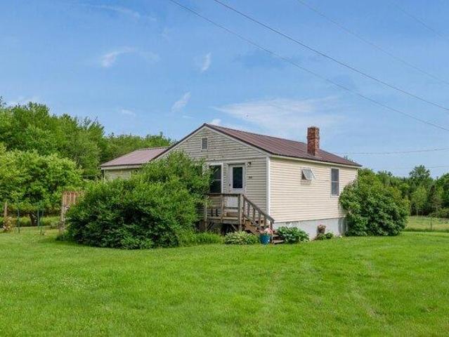 House for sale in Readfield, Maine