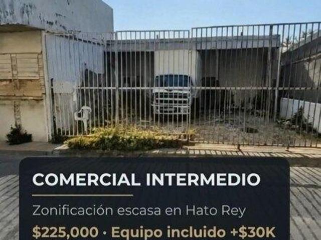 House for sale in San Juan