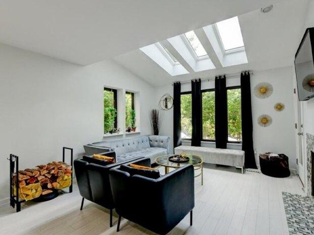 House for sale in Hudson, New Jersey