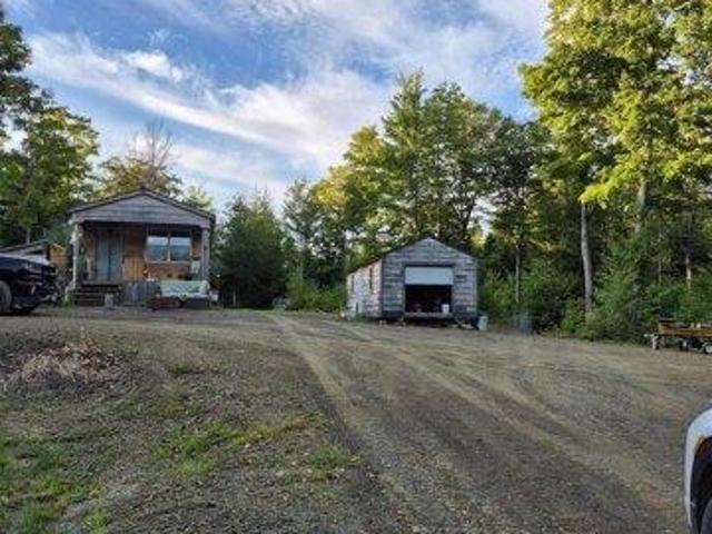House for sale in Maine