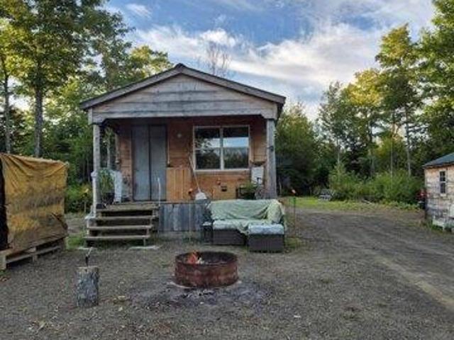 House for sale in Maine