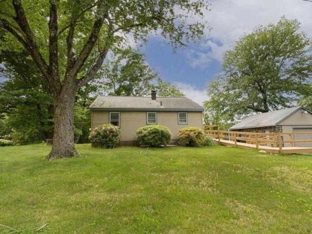 House for sale in Shrewsbury, Massachusetts