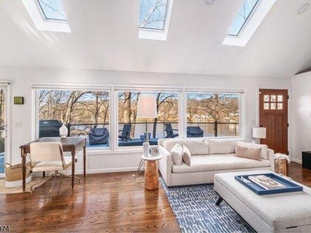 House for sale in Glenwood, New Jersey