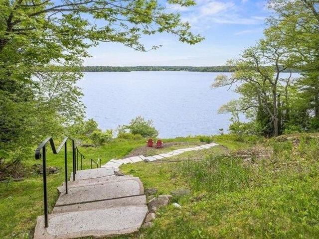 House for sale in Maine