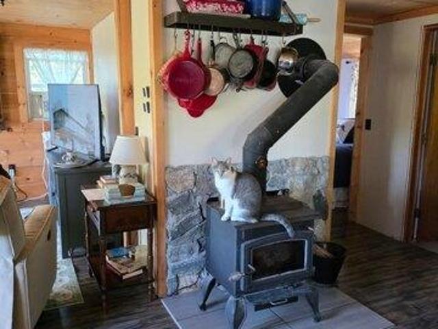 House for sale in Whiting, Washington County