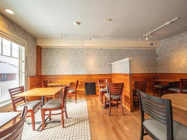 House for sale in Wilmington Village Historic District, Wilmington