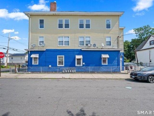 House for sale in Bridgeport, Connecticut
