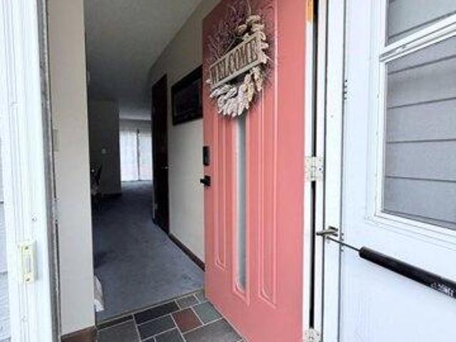 House for sale in Guilderland, New York
