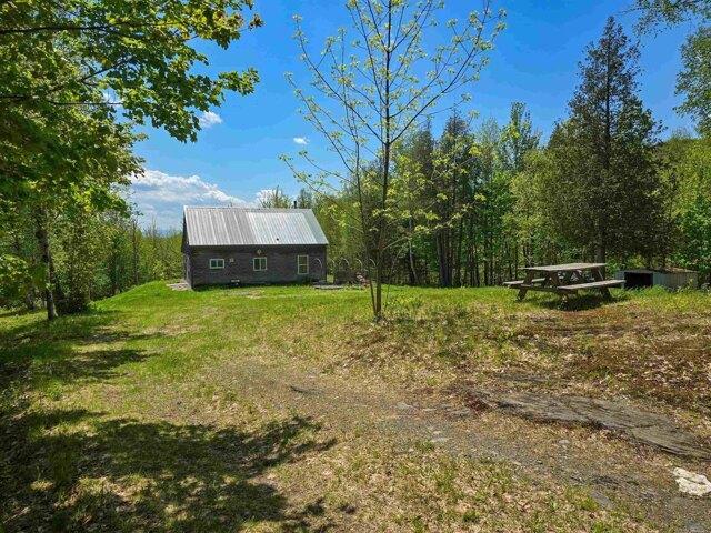 House for sale in Albany, Vermont