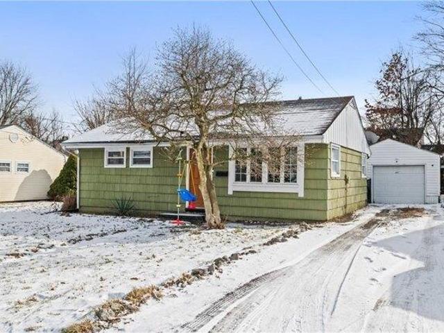 House for sale in Beaver, Pennsylvania
