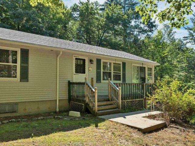 House for sale in Echo Point, Alton