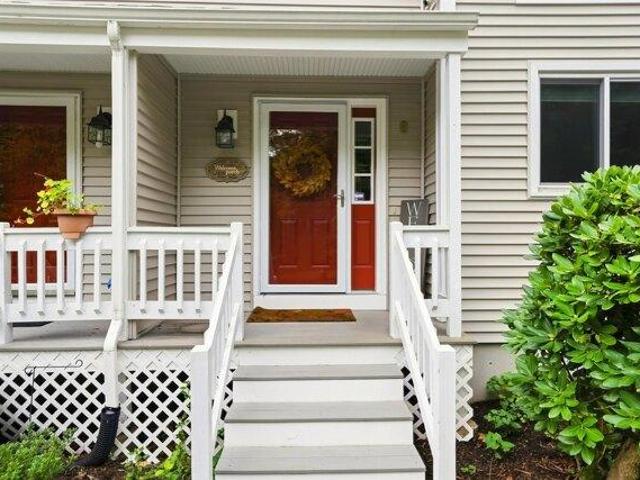 House for sale in New Hampshire
