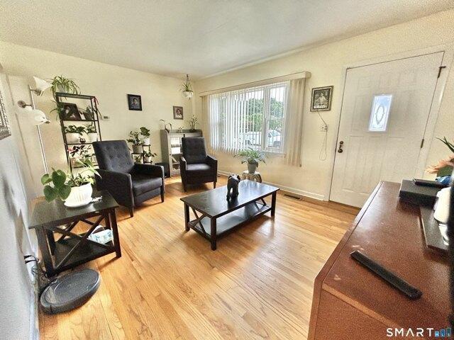 House for sale in Ansonia, Connecticut