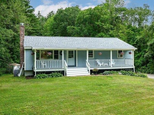 House for sale in New Hampshire