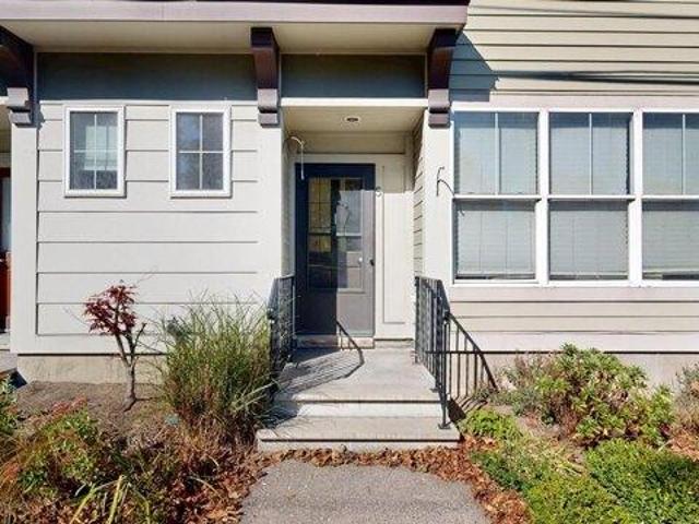 House for sale in Auburn, Androscoggin County
