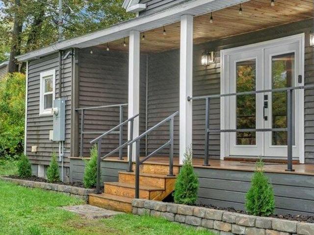 House for sale in Auburn, Androscoggin County