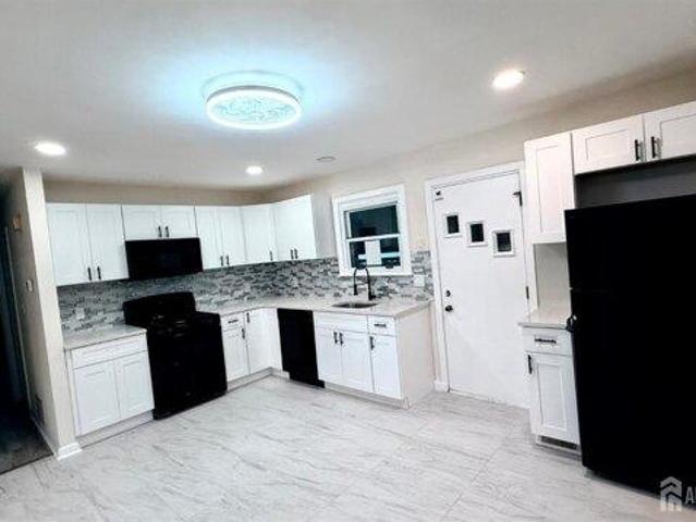 House for sale in Avenel, New Jersey