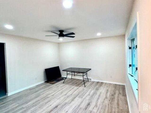 House for sale in Avenel, Woodbridge Township