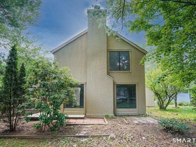 House for sale in Avon, Connecticut
