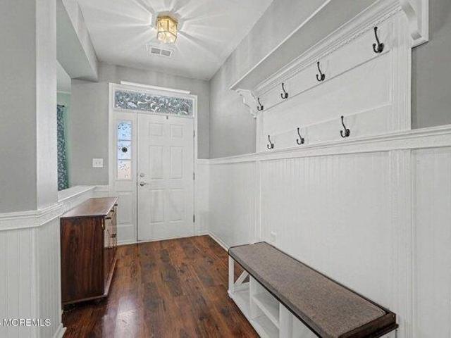 House for sale in Barnegat, New Jersey