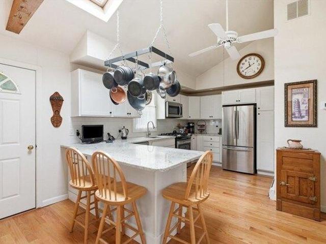 House for sale in Barnstable