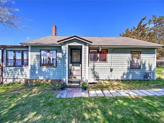 House for sale in Barrington, Rhode Island