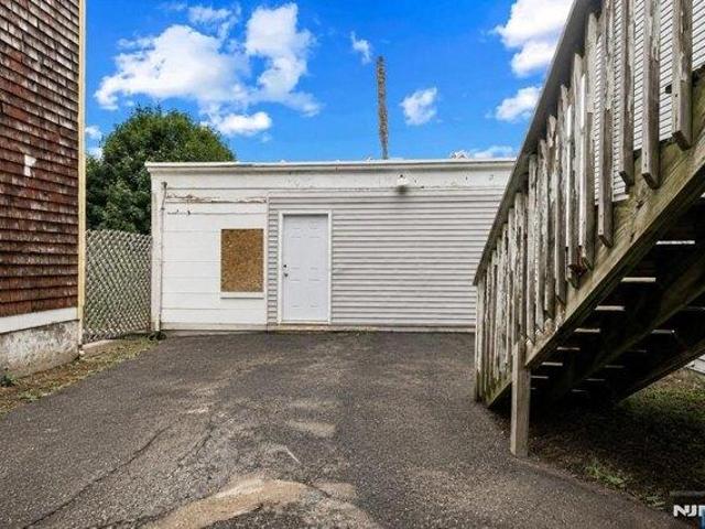 House for sale in Hudson, New Jersey
