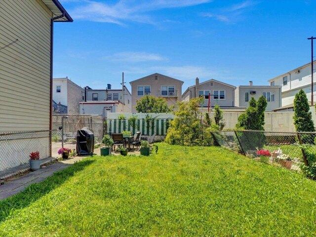 House for sale in Bayonne, Hudson County