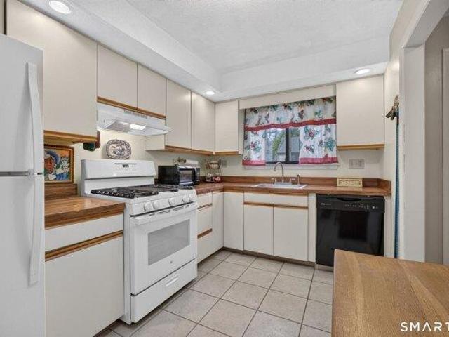 House for sale in Beacon Falls, Connecticut