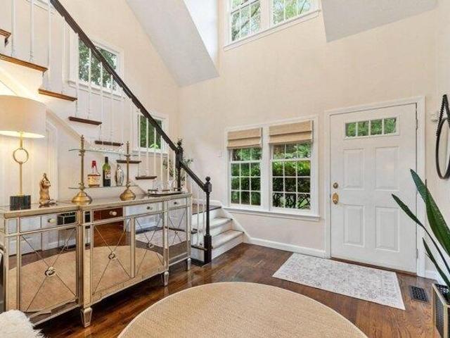 House for sale in Bedford, Middlesex County