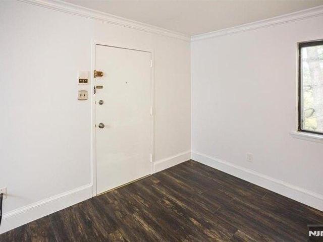 House for sale in Belleville, New Jersey