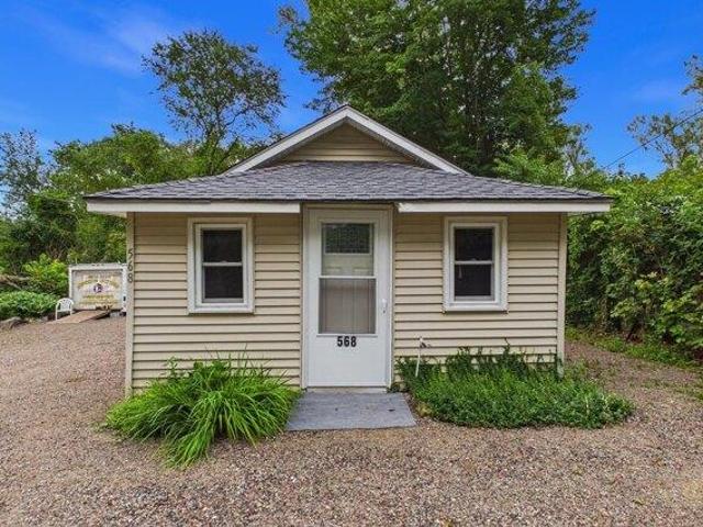 House for sale in Berkley, Bristol County
