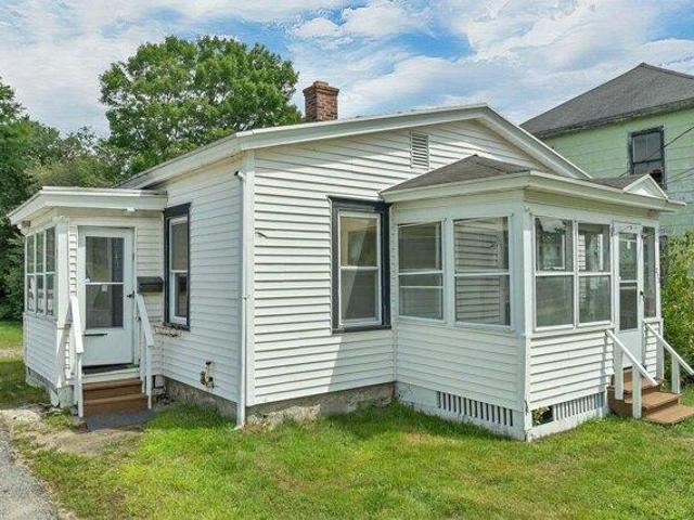 House for sale in New Hampshire
