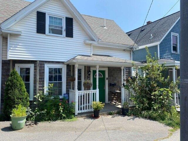House for sale in Beverly, Massachusetts